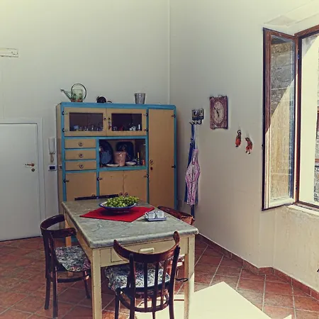 Bed & Breakfast La Pietra D'argento *