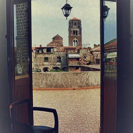 Bed & Breakfast La Pietra D'argento *