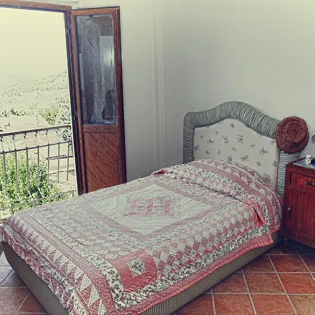 Bed & Breakfast La Pietra D'argento *
